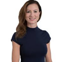Ella J.