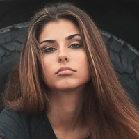 Mia K.
