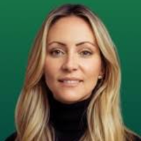 Victoria P.